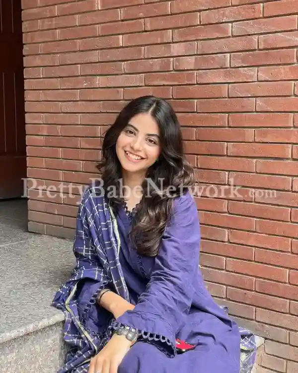 Mandrem (Goa) call girls 9996935803 - Indian escort in Goa