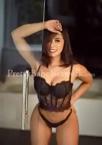 Hire Tania Joshi, an independent escort in Goa, for never-ending satisfaction