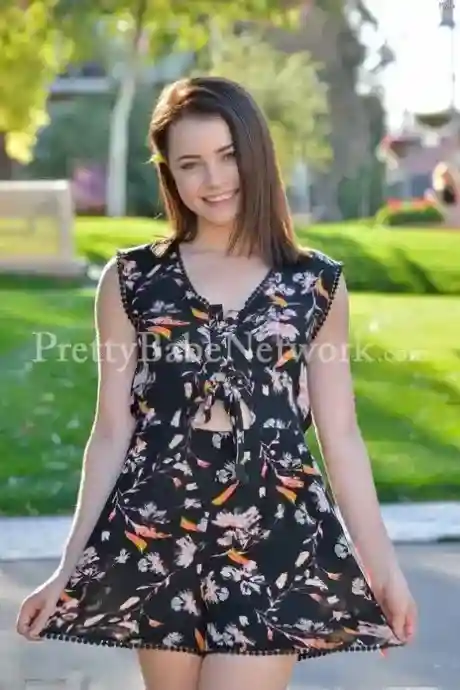 Lilly – Russian Model Escort & Goa Beach Companion | Naughty Fun in Anjuna