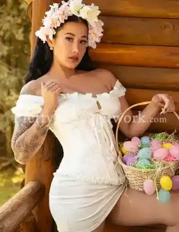 Kayli Lewis – Real Independent Russian Escort in Goa for Unforgettable Moments