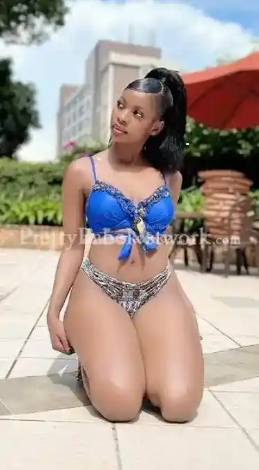 Kamini – Mature & Elegant Housewife Escort in North Goa